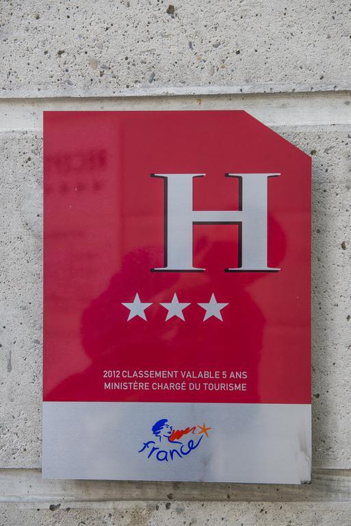 Hotel Des Capucins Le Puy-en-Velay Exterior photo