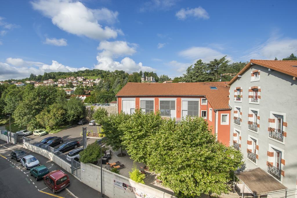 Hotel Des Capucins Le Puy-en-Velay Exterior photo